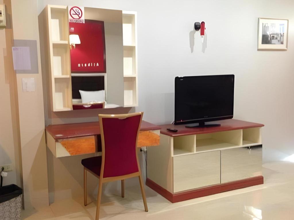 Atikarn Princess Hotel 36/39