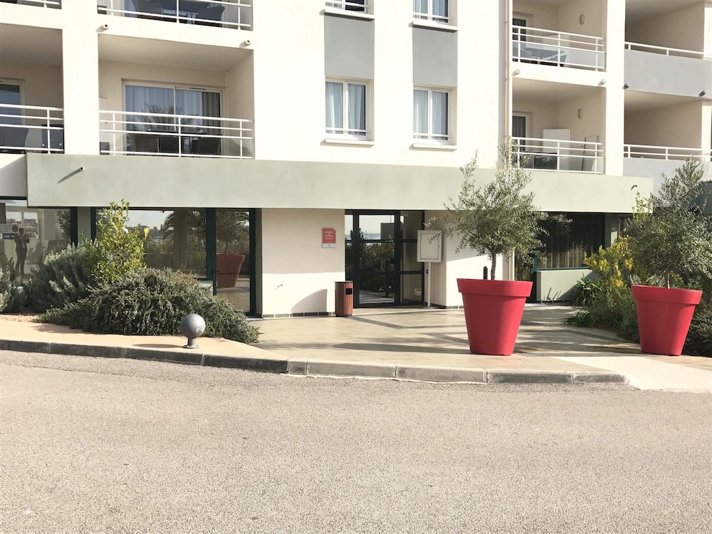 Residence De Tourisme Ajaccio Amiraute 36/50
