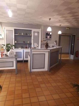 BRIT HOTEL PLAISANCE 7/61