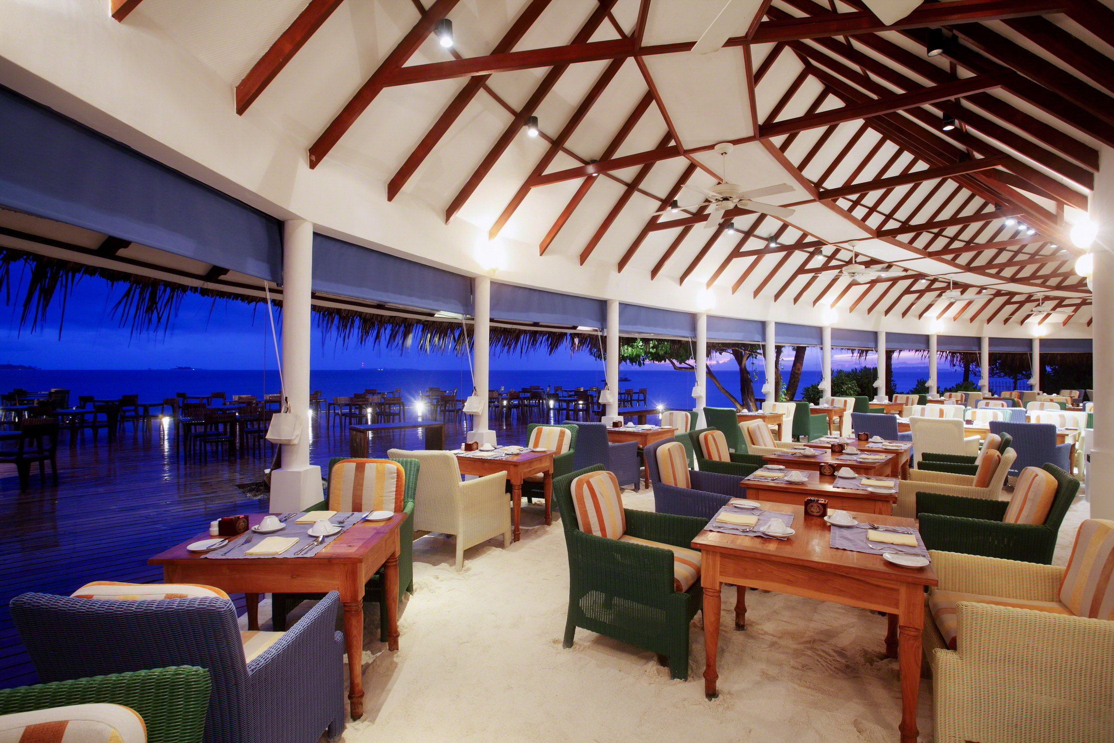 Machchafushi Island Resort & Spa Maldives, The Centara Collection 79/90