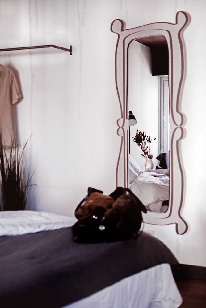 Room007 Ventura 24/50