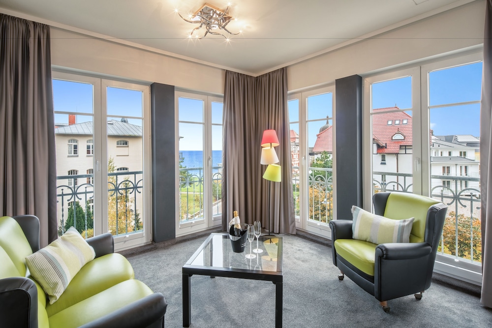 Hotel Residenz Waldkrone Kuehlungsborn 27/35
