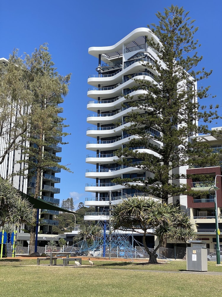X Kirra Apartment 43/50