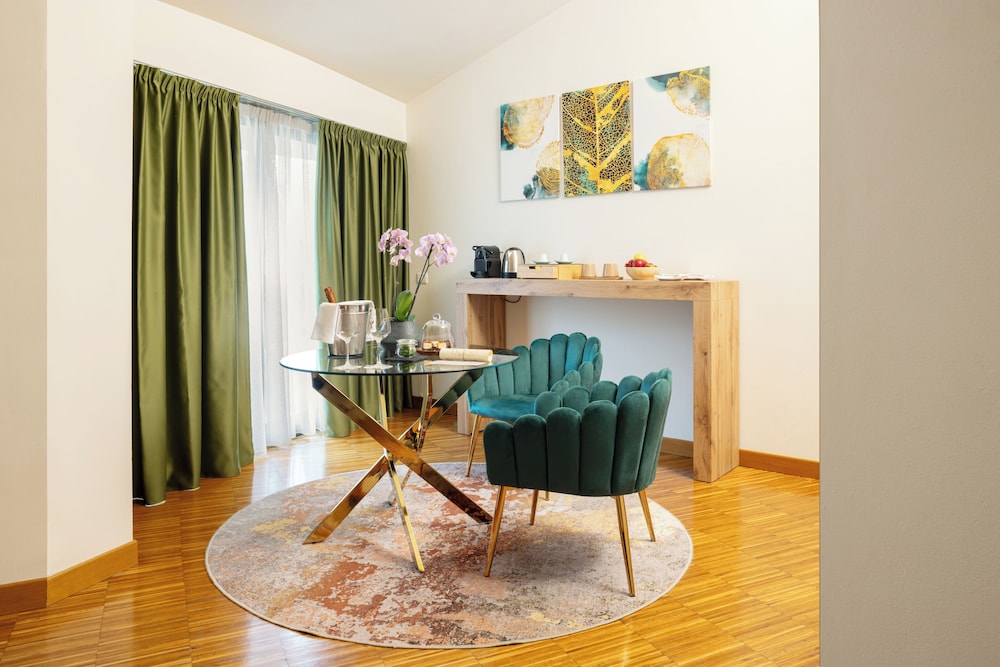 Astoria Park Hotel 31/50