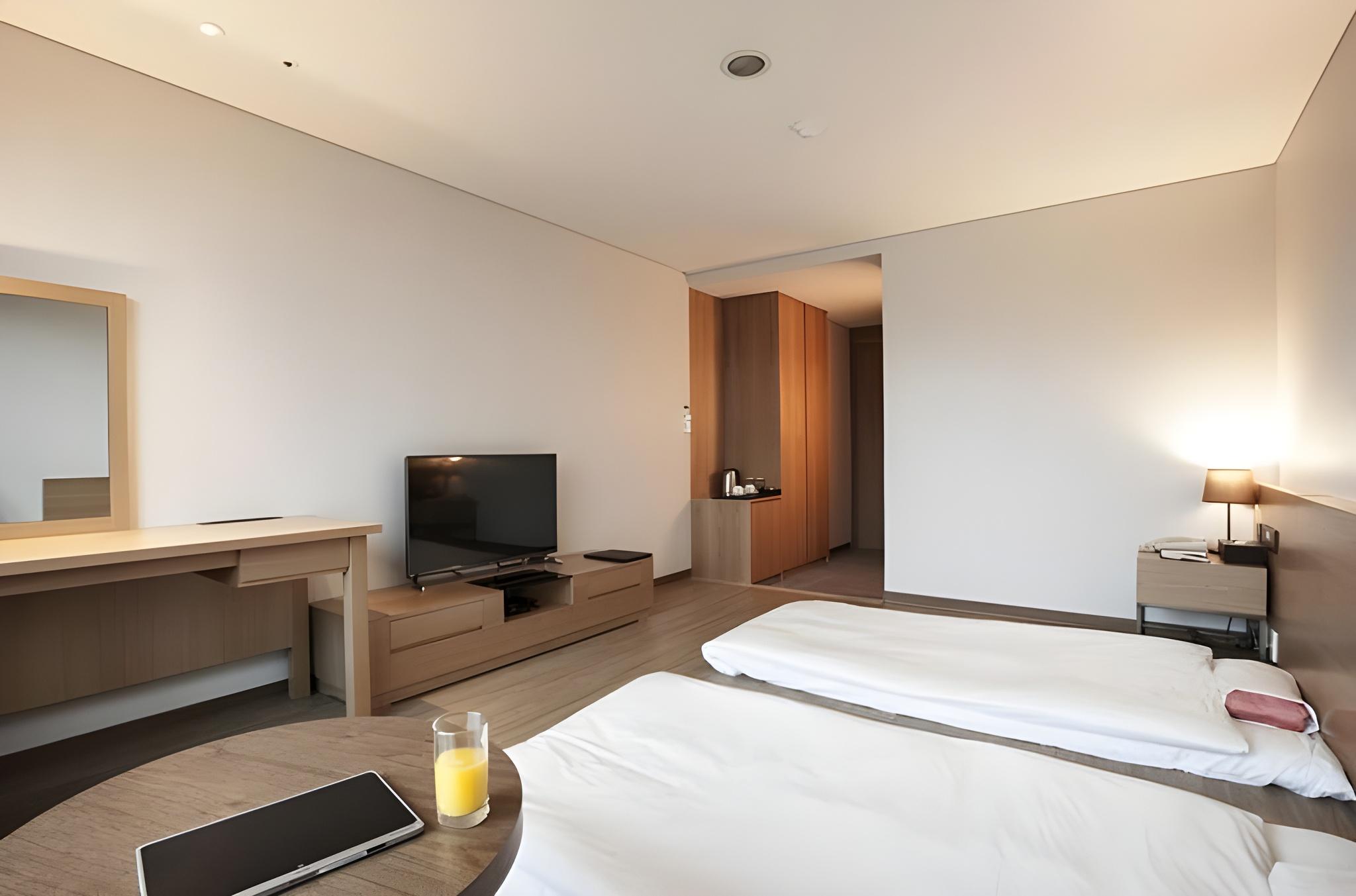 Ondol, Deluxe, City View