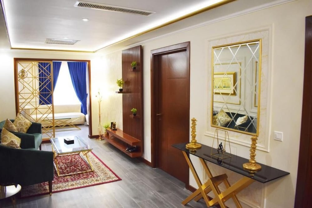 Best Western Plus Grand Hotel Multan 36/61