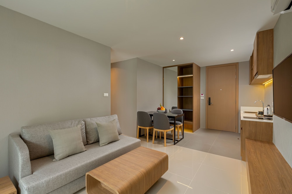 Wyndham Garden Naithon Phuket 35/61