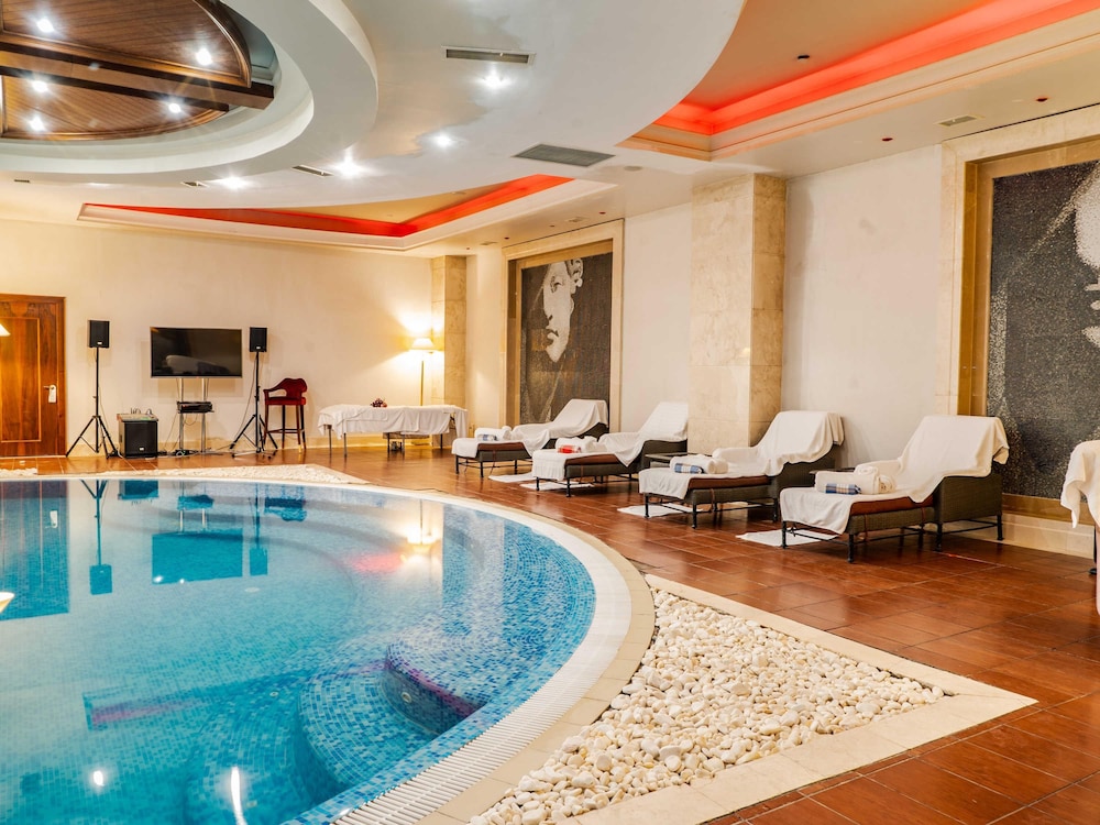 Rixos President Astana Hotel 41/85