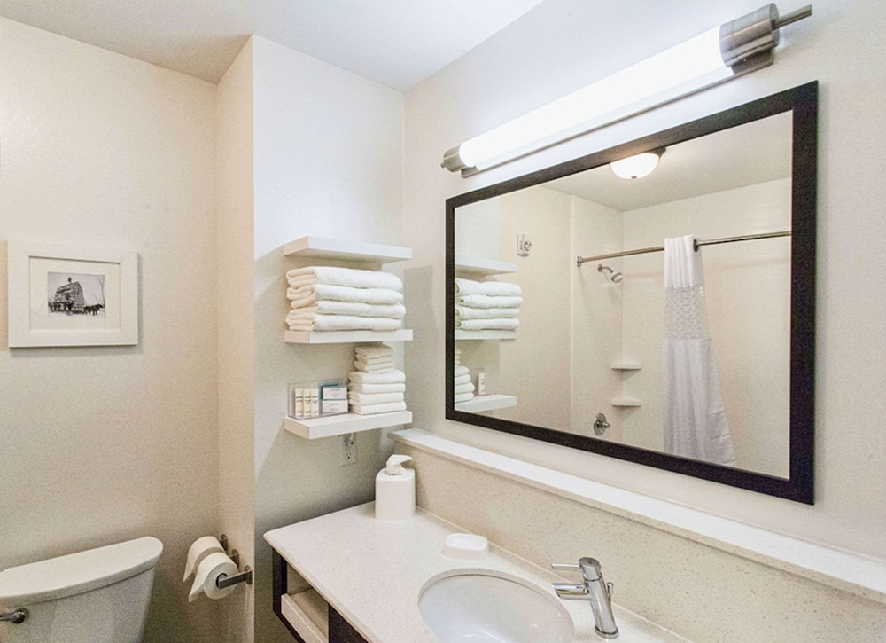 Hampton Inn Hibbing 19/47