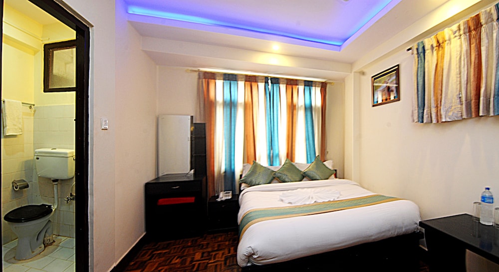 Hotel Gallery Nepal 12/25