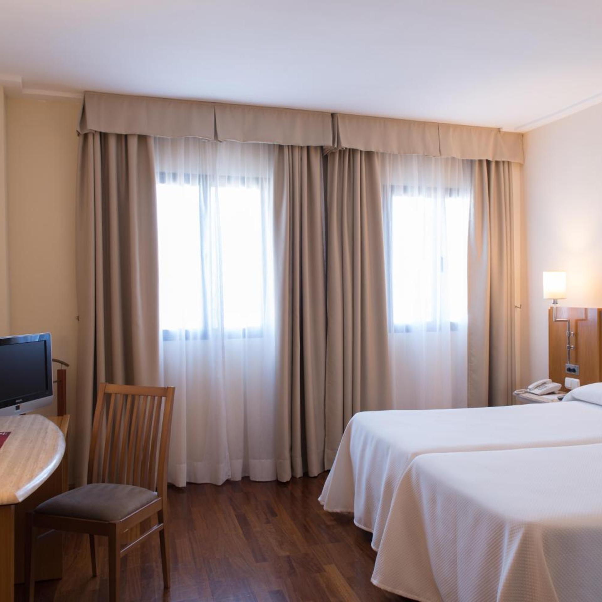 Superior, Single Bed, City View, Hotel Inglaterra 3/10