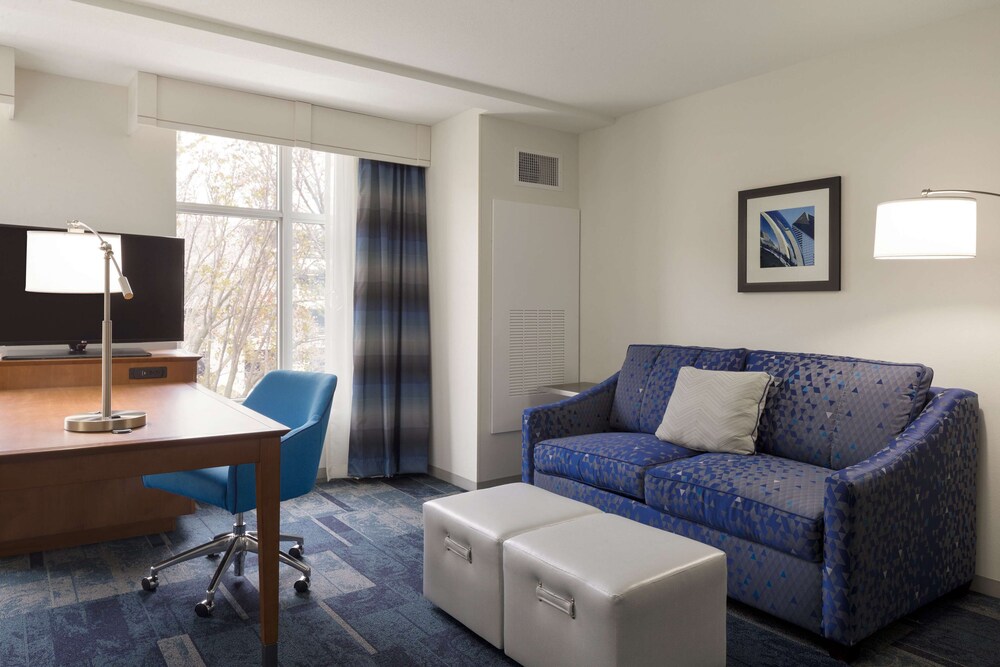 Hampton Inn Suites Rosemont Chicago O Hare 25/46