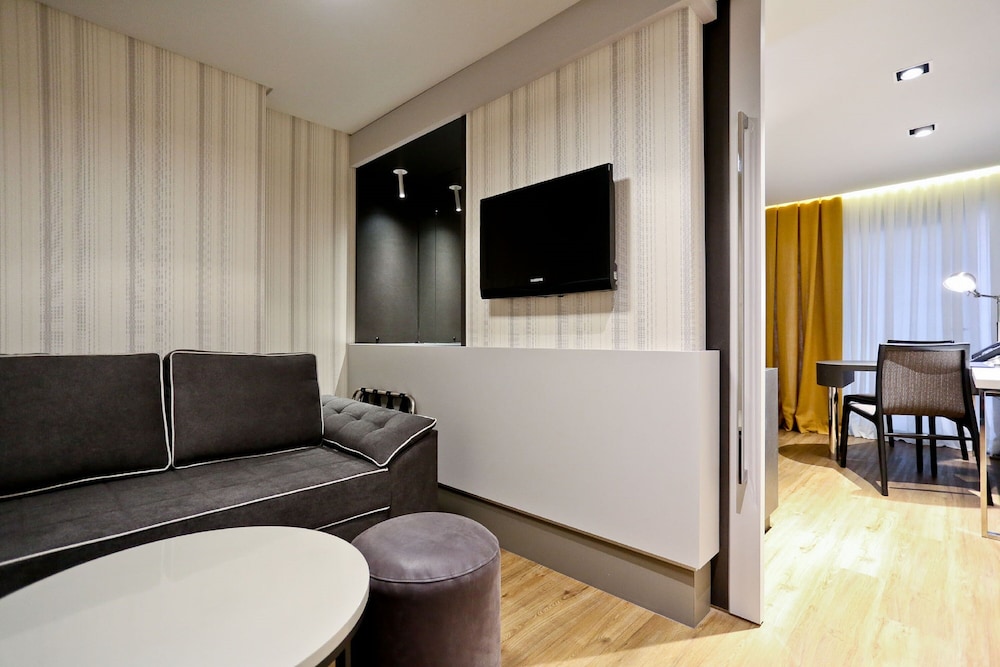Sandri Palace Hotel 46/66