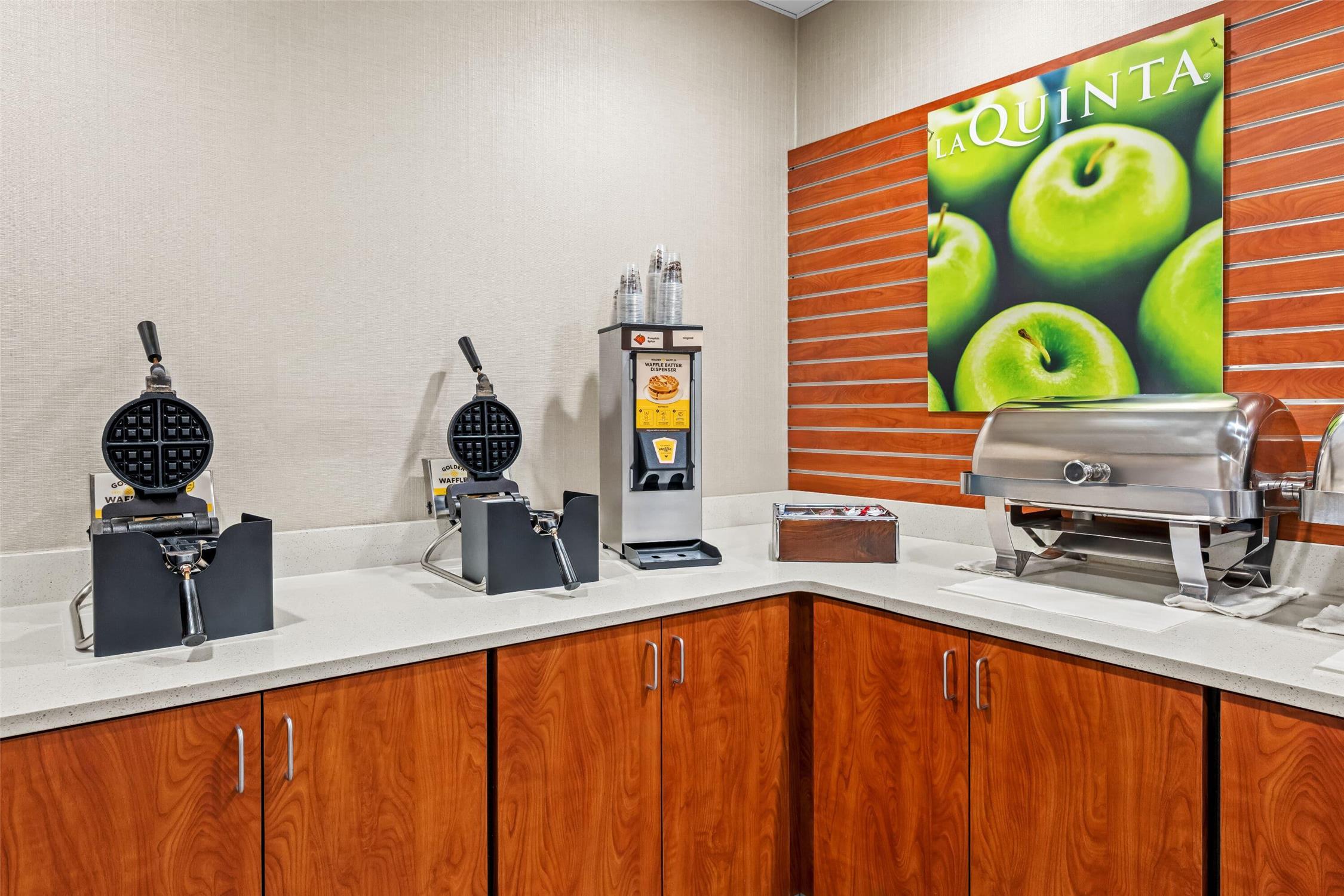 La Quinta Inn & Suites by Wyndham Boone University 63/63