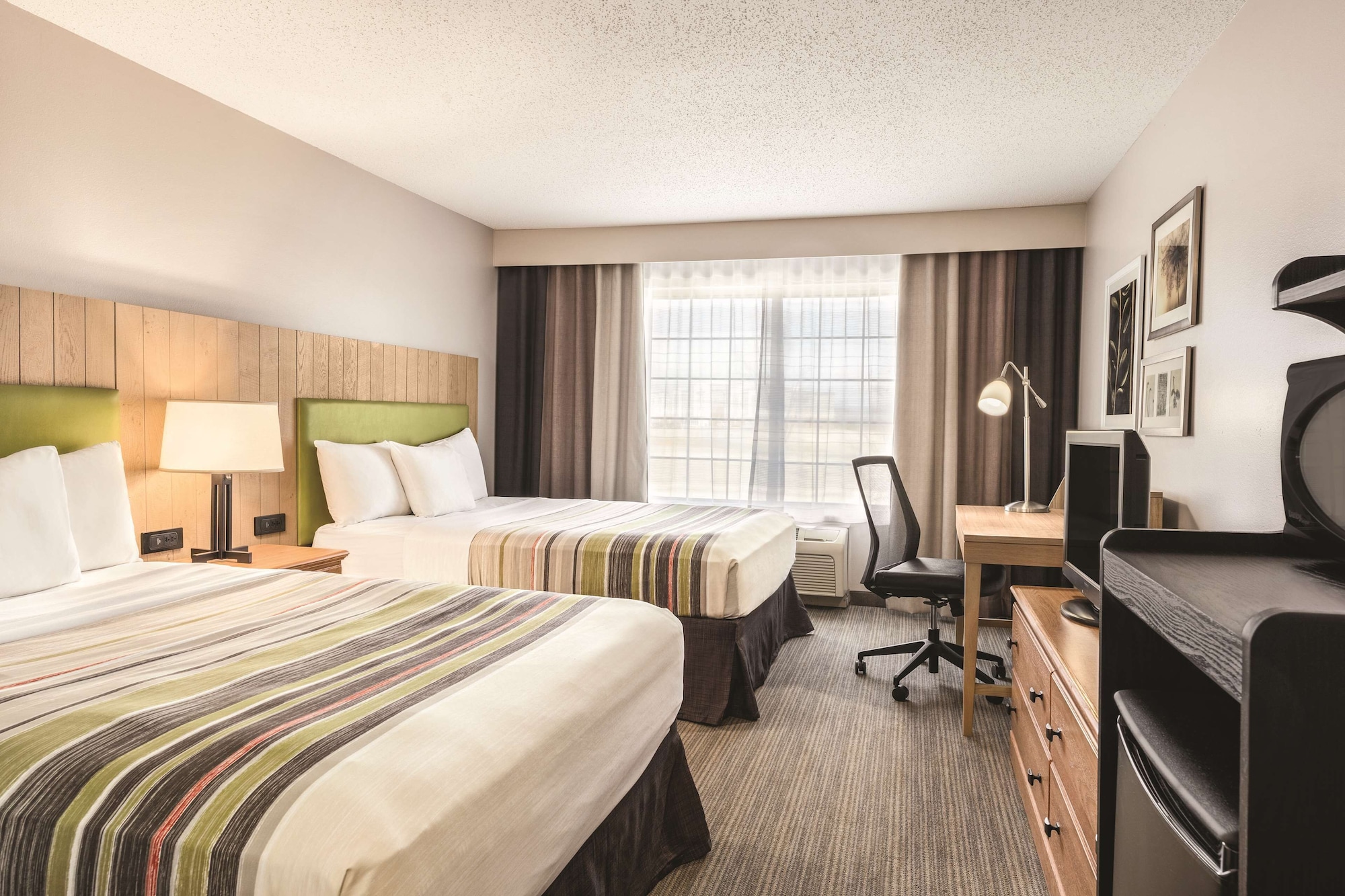 Room, 2 Queen Beds