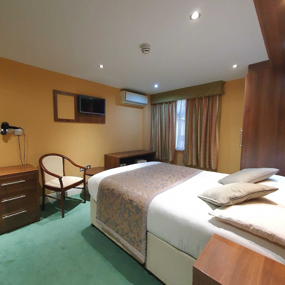 EXECUTIVE, DOUBLE BED