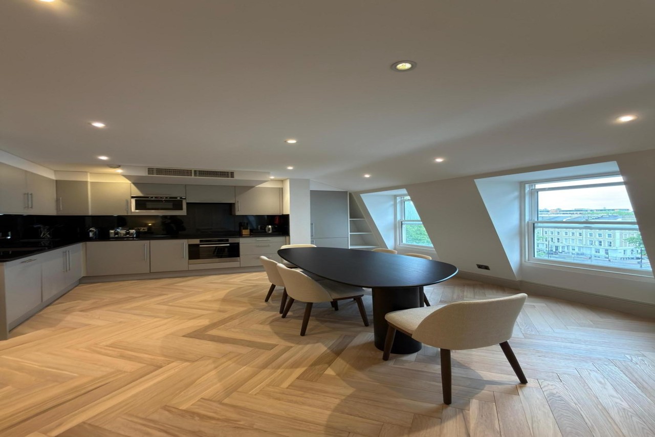 Ashburn Court 5/6