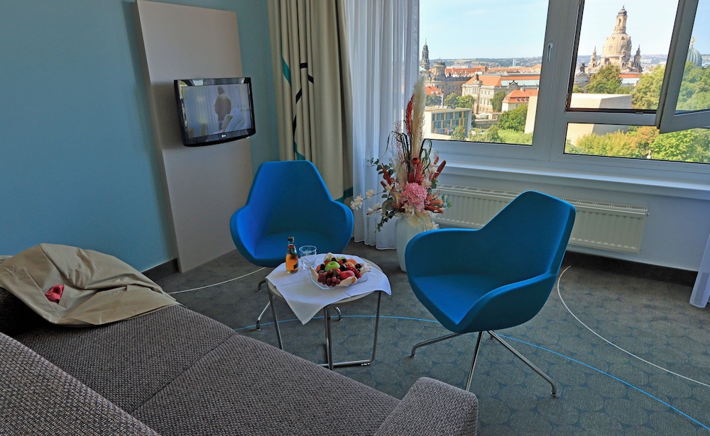 Hotel Am Terrassenufer 33/60