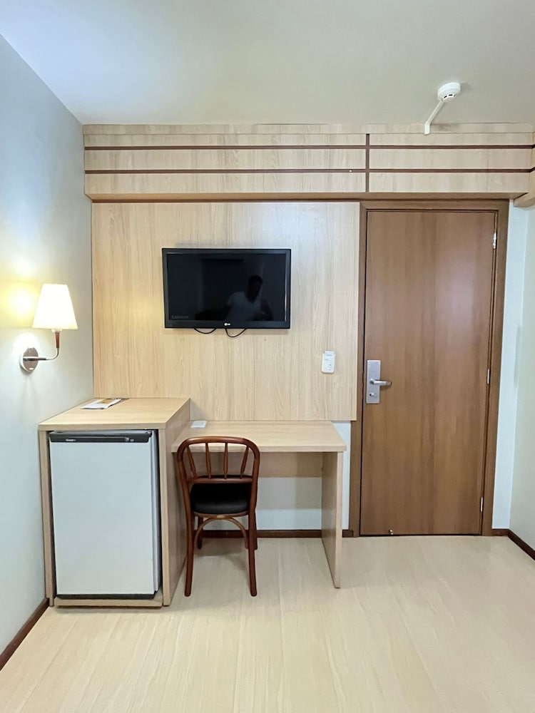Regente Hotel 38/50