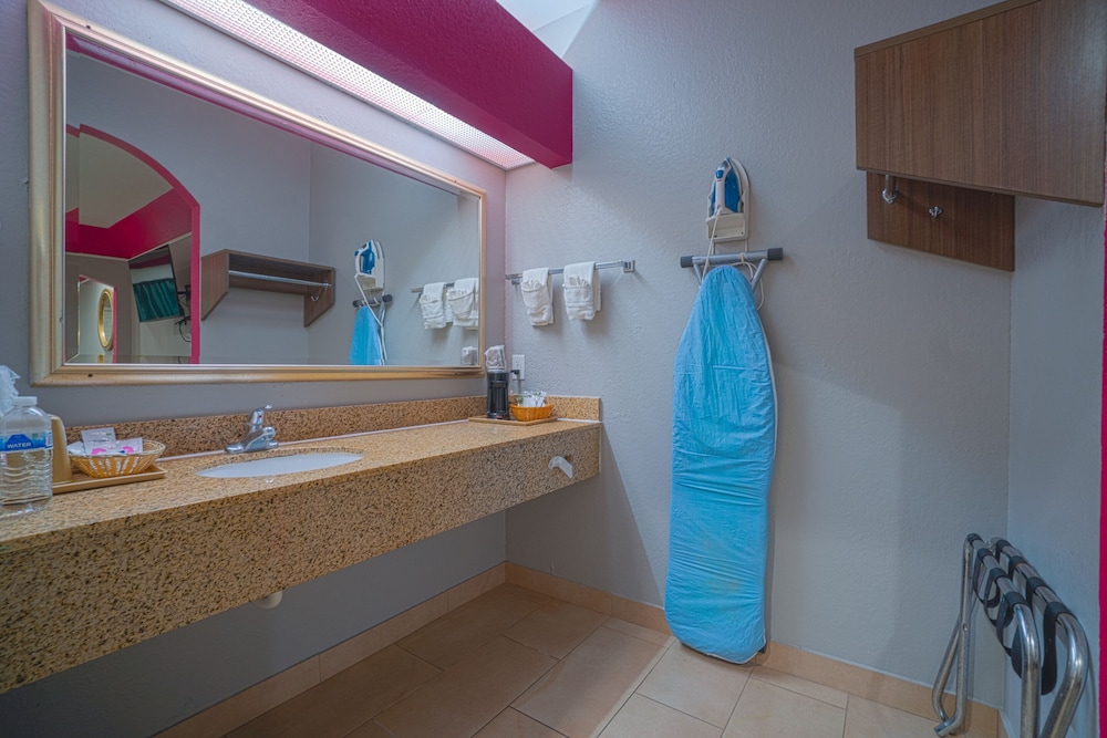 Hotel Bliss Kemah Boardwalk 19/68