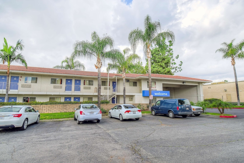Motel6 Chino, CA - Los Angeles Ontario 29/38