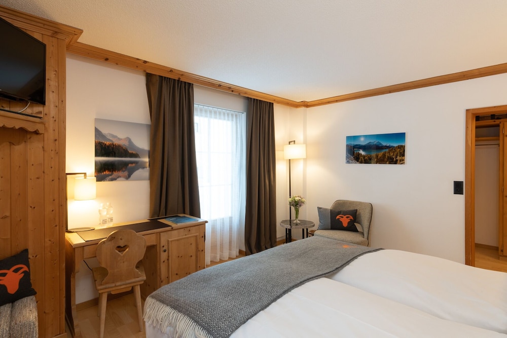 Edelweiss Swiss Quality Hotel 13/48