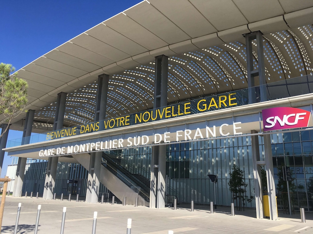 KYRIAD MONTPELLIER - AEROPORT 2/66