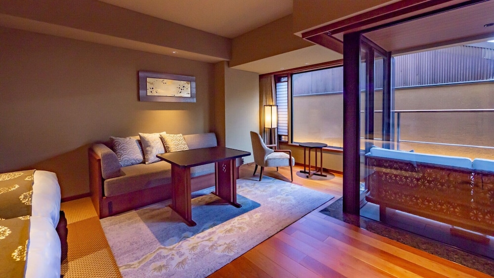 Soraniwa Terrace Kyoto Bettei 34/50