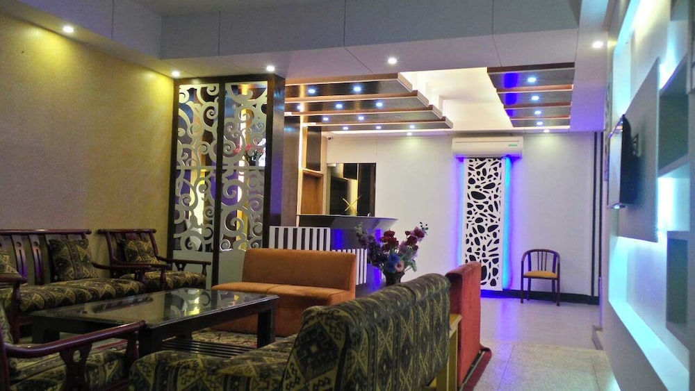 Nagar Valley Hotel 42/50