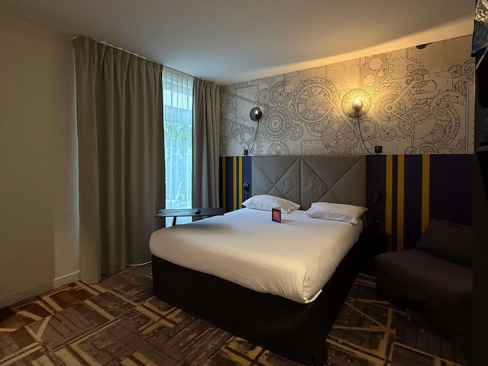 ibis Styles Paris Mairie de Clichy 15/68