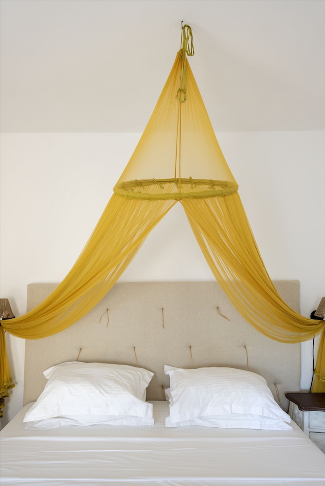 PAROSLAND HOTEL in PAROS