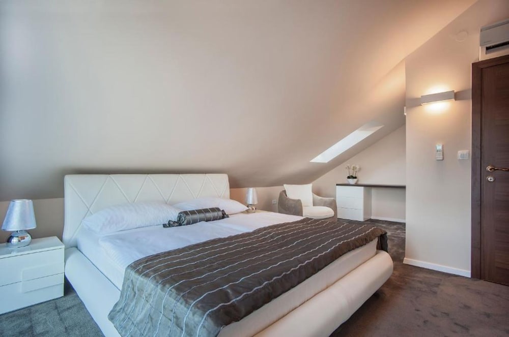 Boutique Hotel Life 10/50