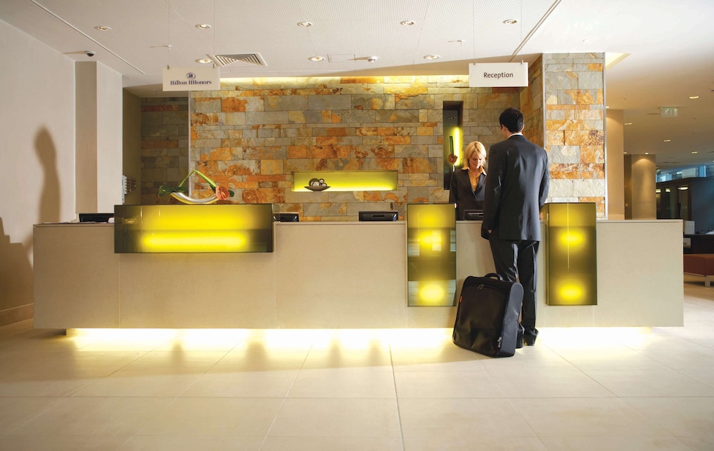 Hilton London Canary Wharf 8/74