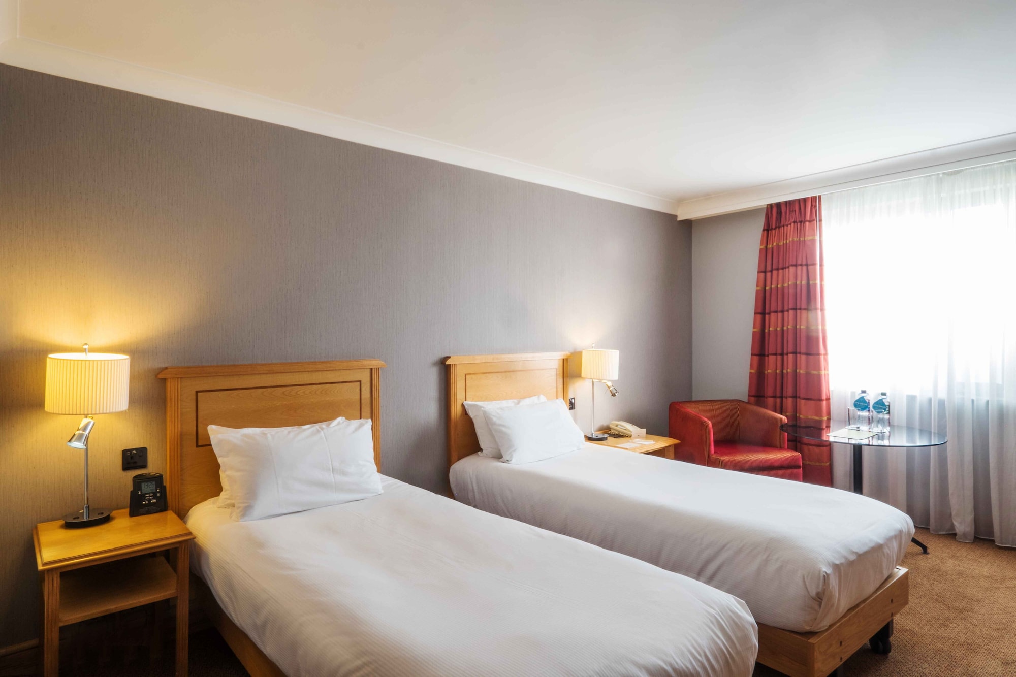 Connecting, Family, Multiple Beds