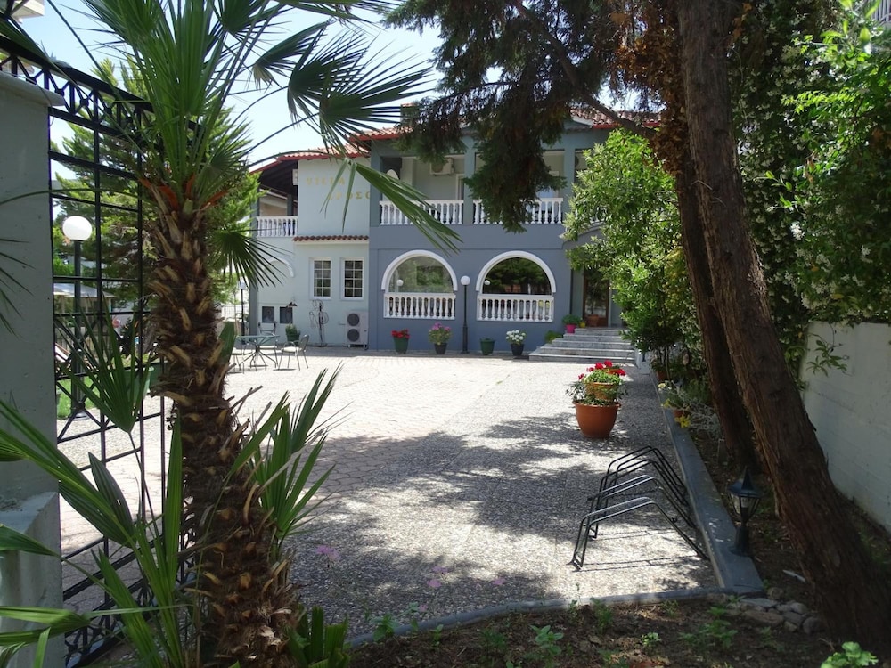 Olympus Drosos Hotel Villa 46/50