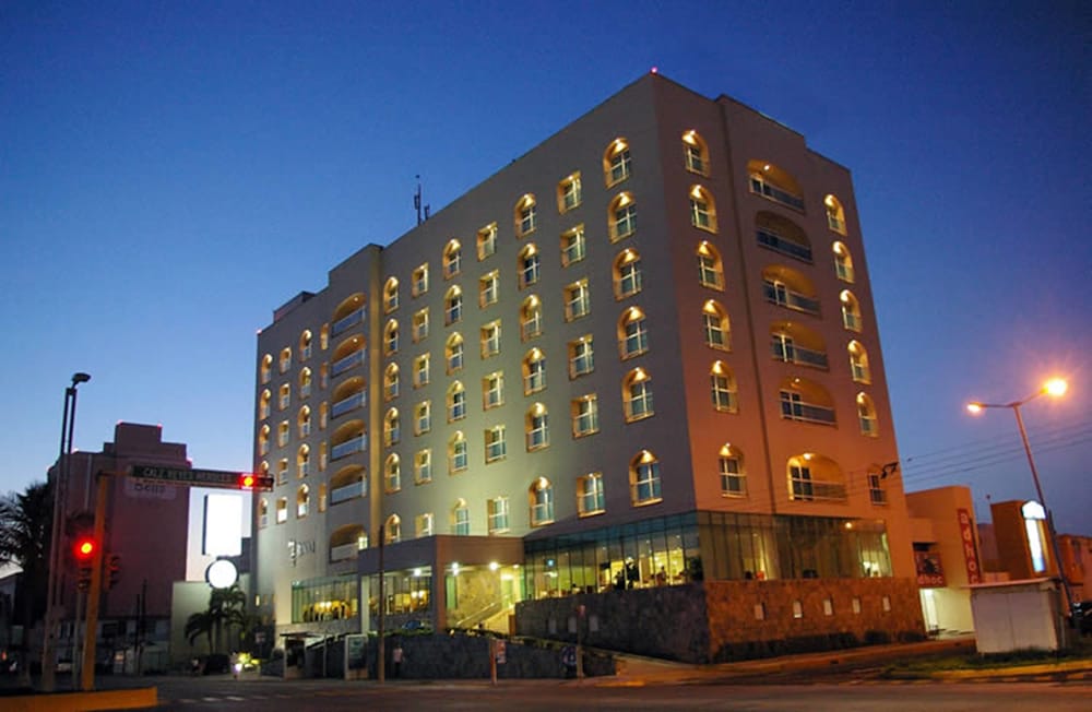 Rivoli Select Hotel 2/60