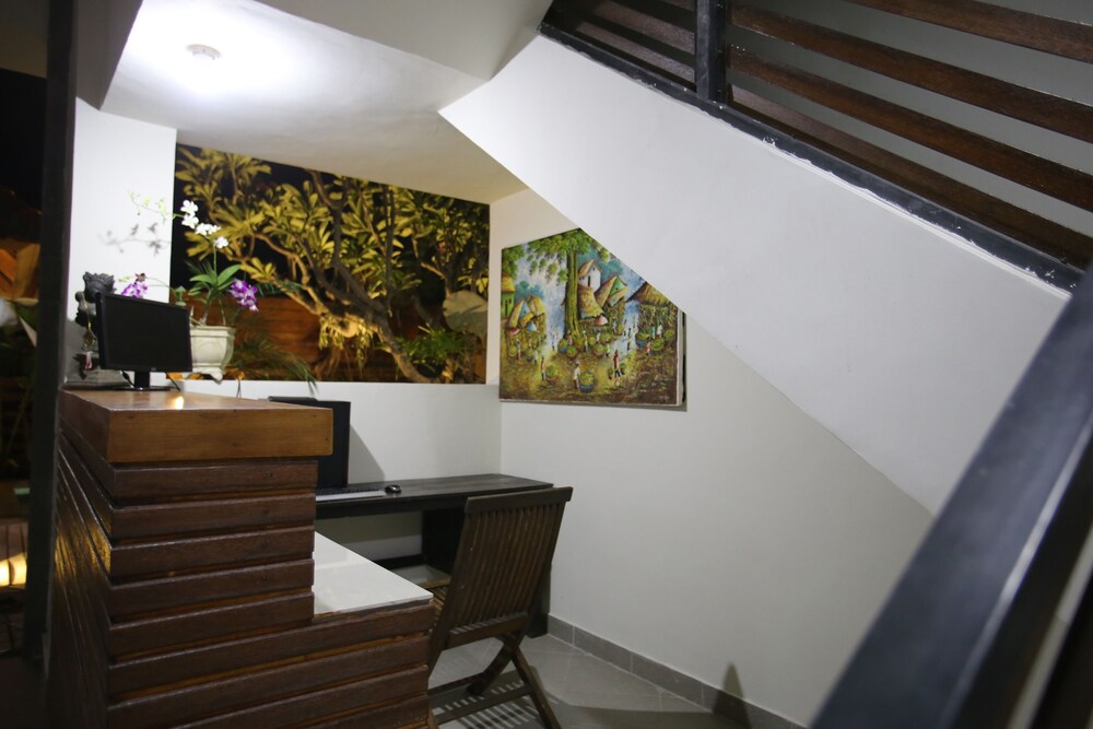 Rai House Sanur 4/40