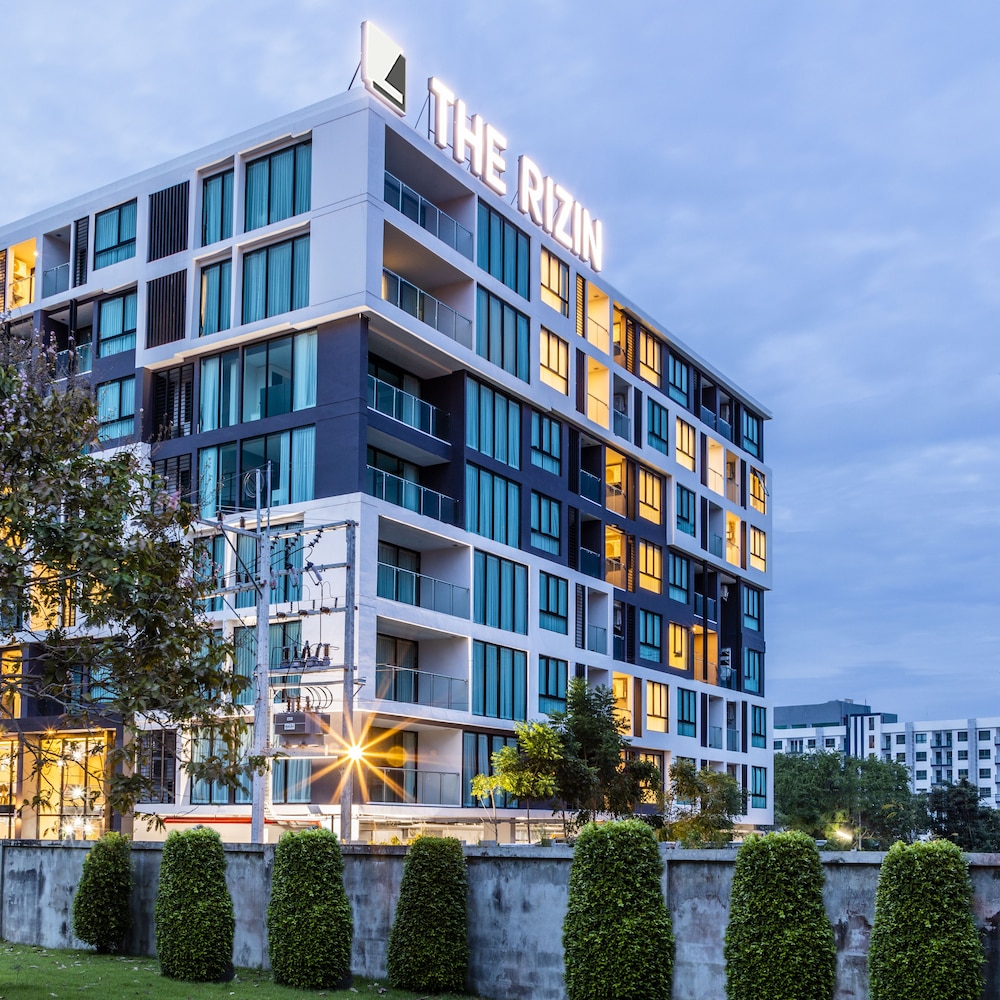 The Rizin Hotel 3/50