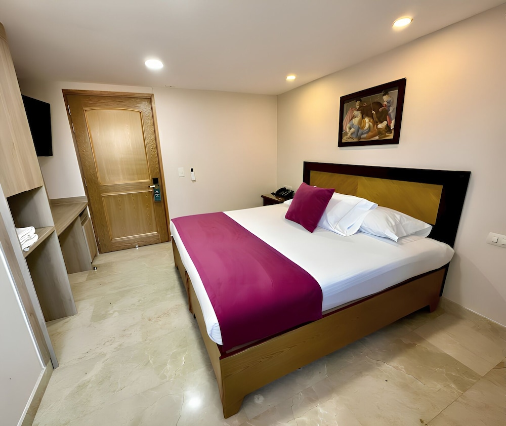 2 BEDROOMS, FAMILY, APARTMENT, KITCHEN