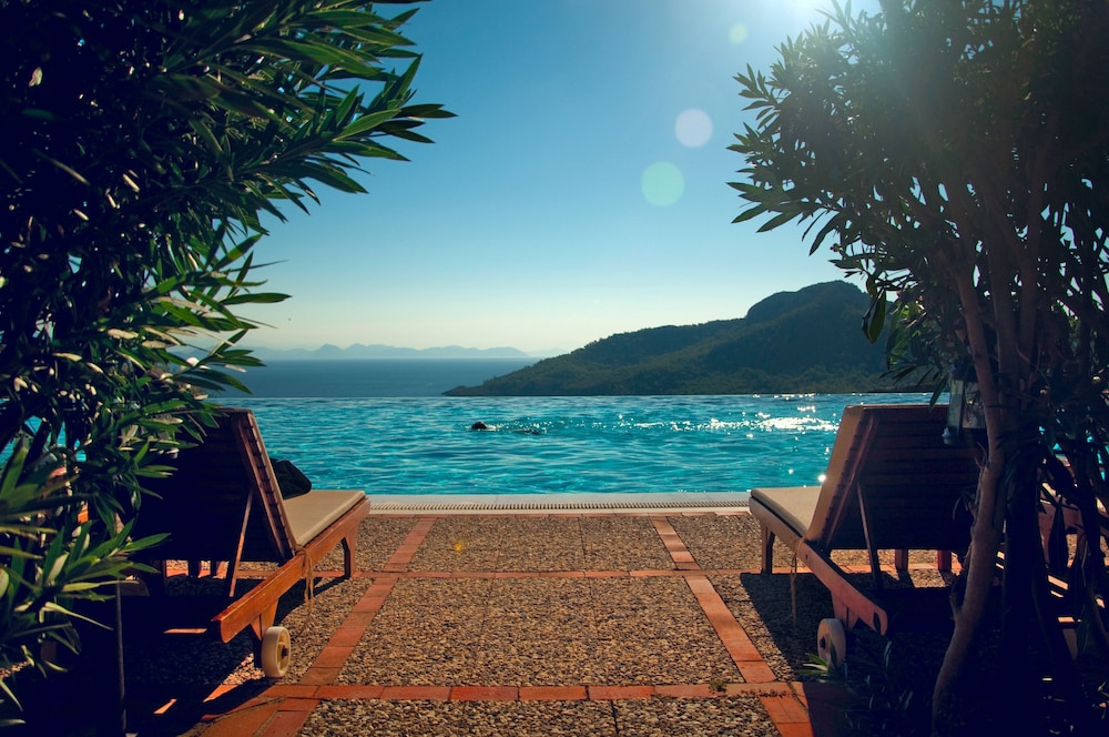 Dionysos Hotel 18/62