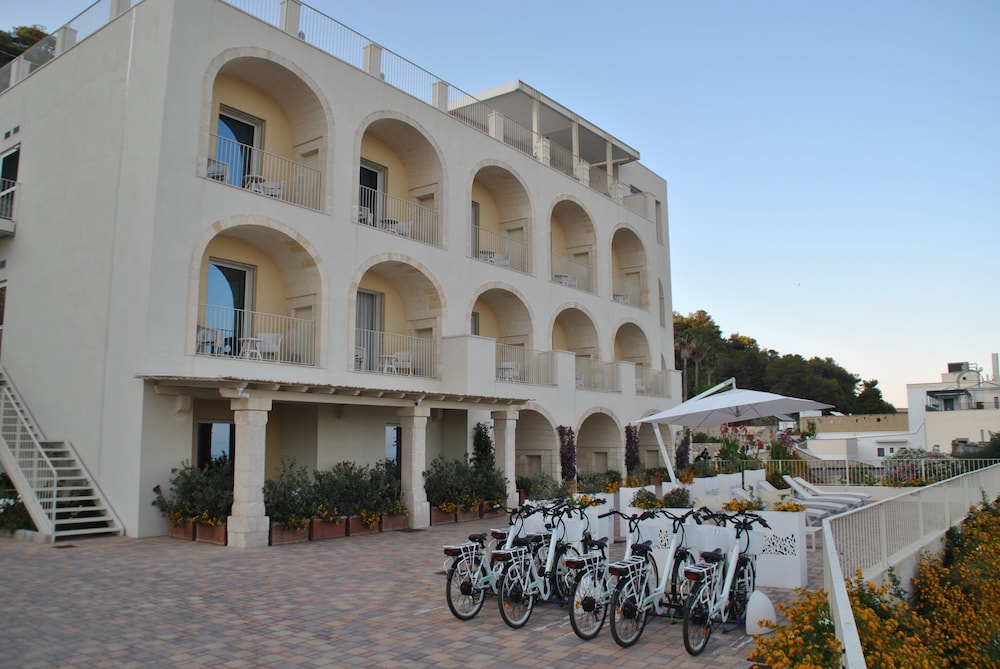 EST HOTEL in SANTA CESAREA TERME