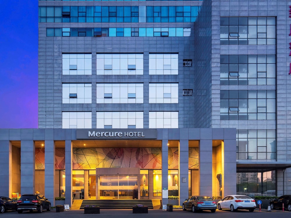 Mercure Shanghai Hongqiao South 4/96