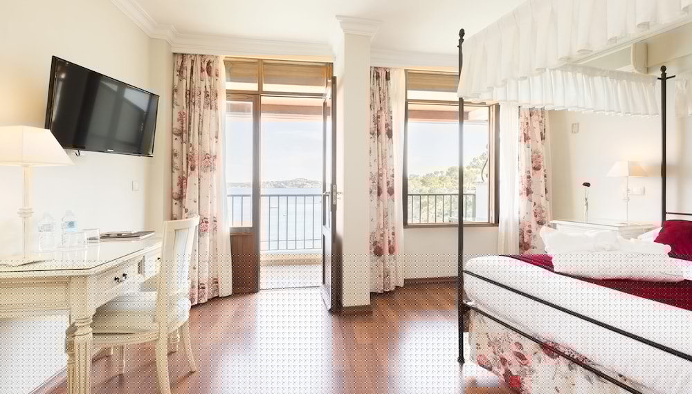 Hotel Cala Fornells 9/50
