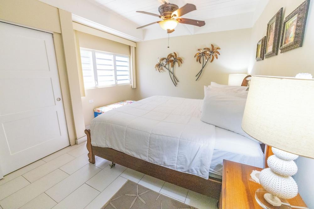 1 Bedroom, Condo, Beach Front