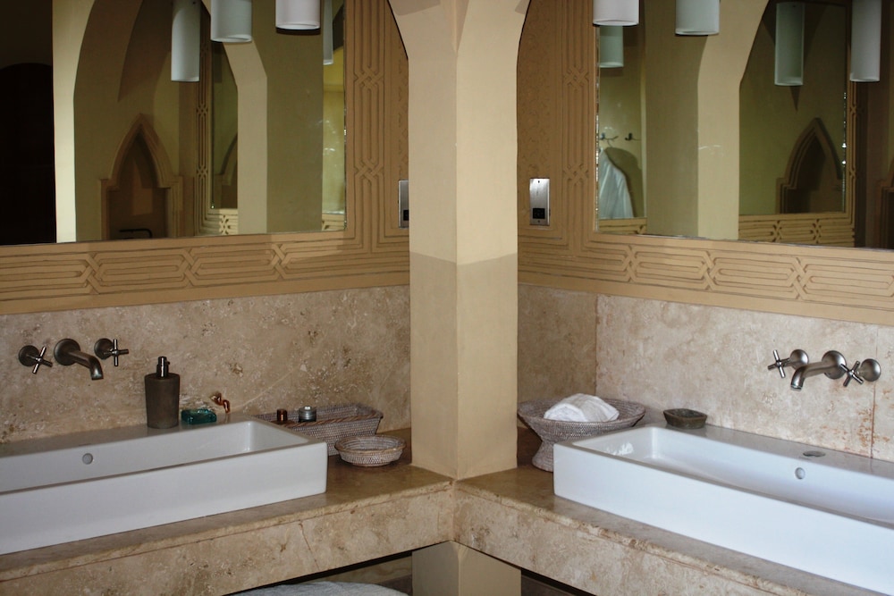 Cocoa Boutique Hotel 14/79