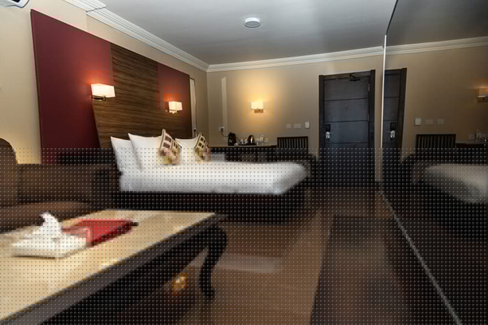 Home Suites Hotel 39/80