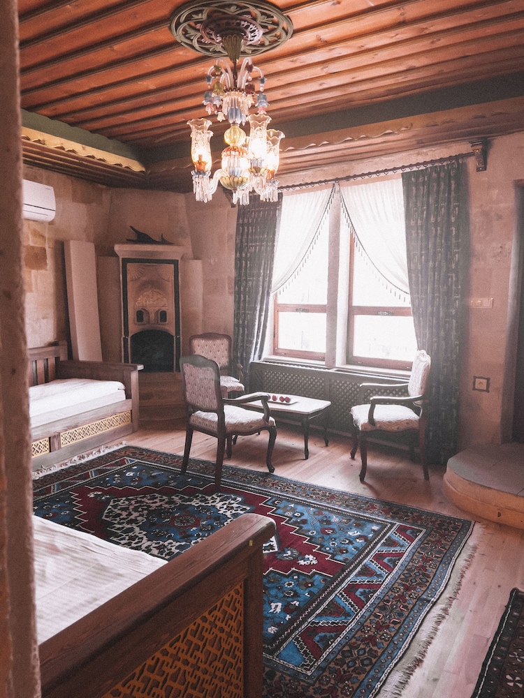 Local Cave 60/75