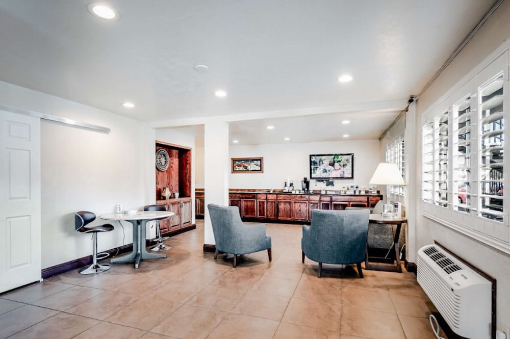 Surestay Plus Hotel By Best Western Susanville 32/45