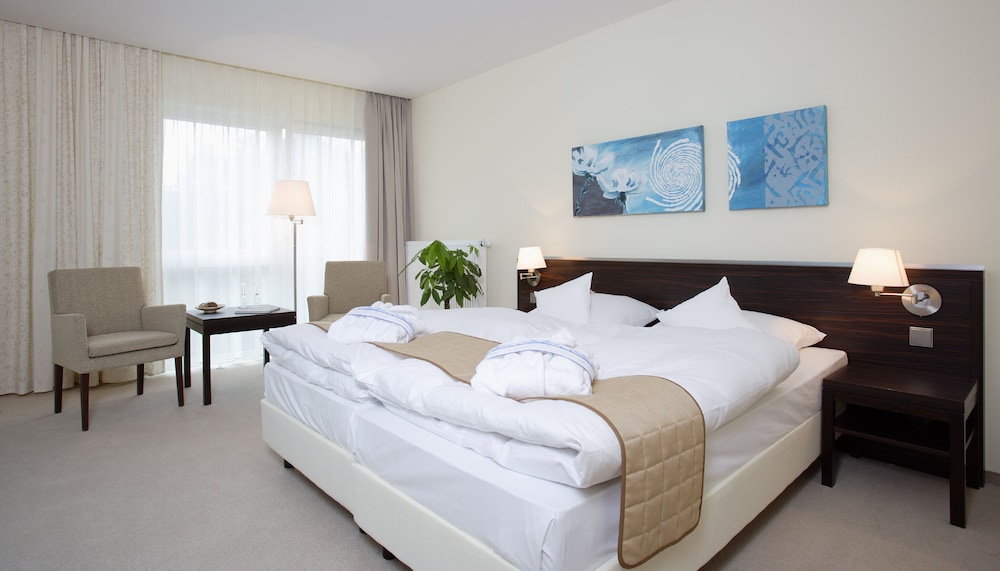 TOP CountryLine Heide Spa Hotel 26/68