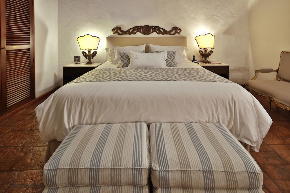 Casa Del Arzobispado Hotel 29/69